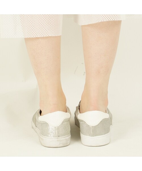 DAILY NEWS(デイリーニュース)の「Cry.(その他・メンズ・グレー/ブルー/シルバー/ベージュマルチ・22.5cm/23.5cm/24.5cm/26.5cm/27.5cm)」の3枚目の写真