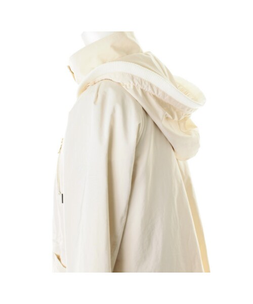 31 Sons de mode（トランテアン　ソン　ドゥ　モード）の「≪ポイント10倍≫ボアライナー付ナイロンショートブルゾン《予約アイテム》（コート・レディース・ネイビー/オフホワイト/カーキグリーン・３６/３８）」の7枚目の写真