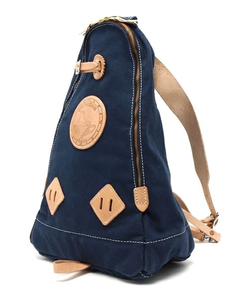 【ユケテン : yuketen 】 トライアングル バックパック small YUKETEN（ユケテン）の「Triangle Backpack Small（）」 - WEAR