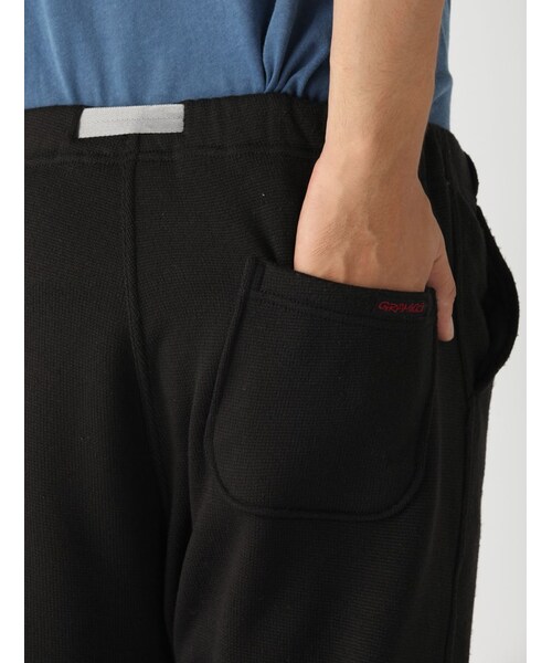 BEAVER（ビーバー）の「GRAMICCI/FLEECE NARROW RIB PANTS（パンツ・メンズ・BLACK/GREY/BEIGE・S/M/L）」の8枚目の写真