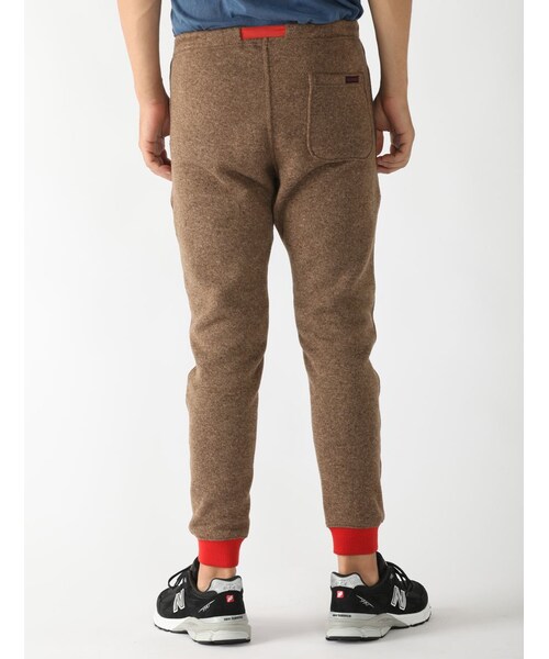 BEAVER（ビーバー）の「GRAMICCI/FLEECE NARROW RIB PANTS（パンツ・メンズ・BLACK/GREY/BEIGE・S/M/L）」の18枚目の写真