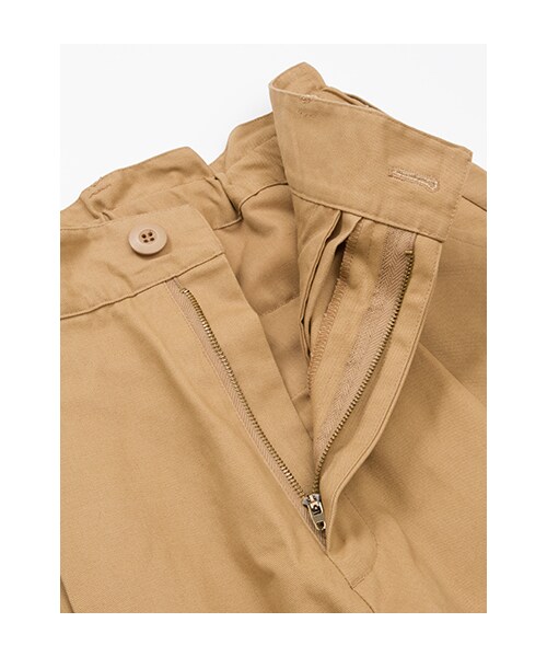 w closet（ダブルクローゼット）の「【A/W】コットンツイル8分丈ワイドクロップドタックパンツ（パンツ・レディース・ベージュ/ブラック・FREE）」の6枚目の写真