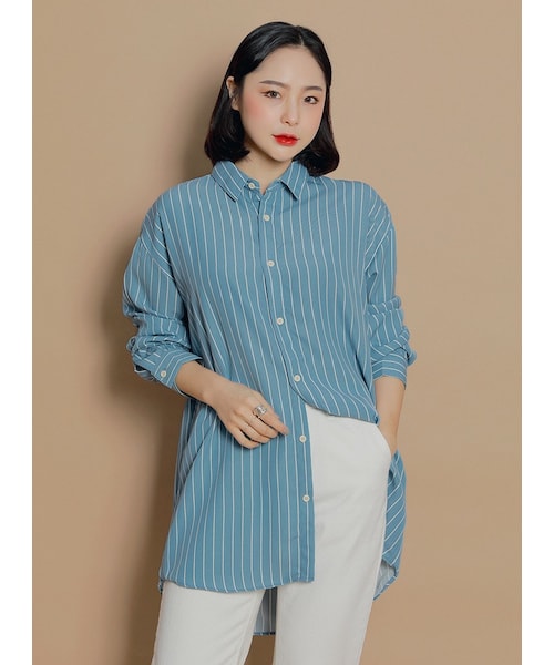 HOTPING（ホッピン）の「オーバーサイズ配色ストライプシャツ（シャツ/ブラウス・レディース・Green/Purple/Blue・フリーサイズ）」の2枚目の写真