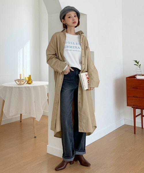 DHOLIC（ディーホリック）の「ポケットシャツワンピース（シャツワンピース・レディース・ホワイト/ベージュ/ブルー・FREE）」の2枚目の写真