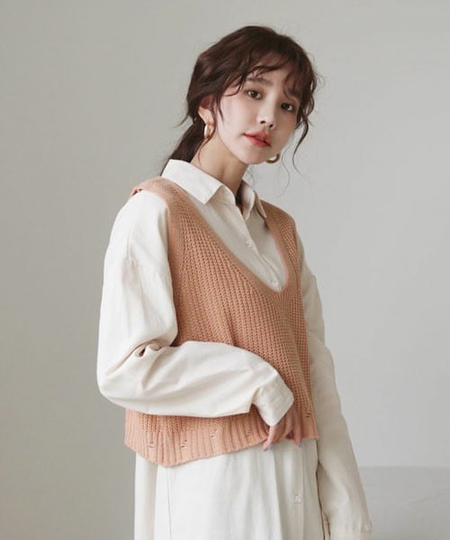 DHOLIC(ディーホリック)の「ダメージヘムニットベスト(ベスト・レディース・グリーン/オレンジ/ホワイト/ブラウン・FREE)」の4枚目の写真