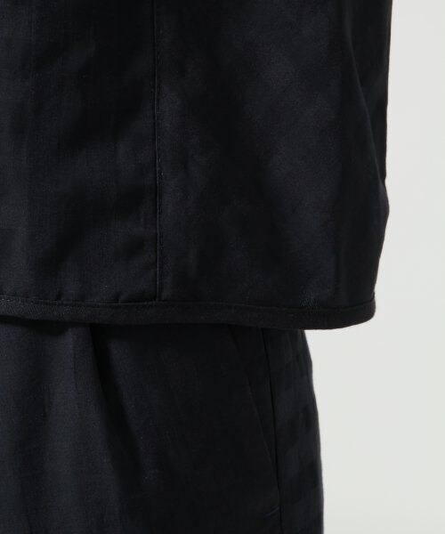 GLOBAL WORK（グローバルワーク）の「シアーチェックブラウス／フレンチスリーブ（トップス・レディース・ホワイト05/ネイビー88・Ｍ/Ｌ）」の10枚目の写真