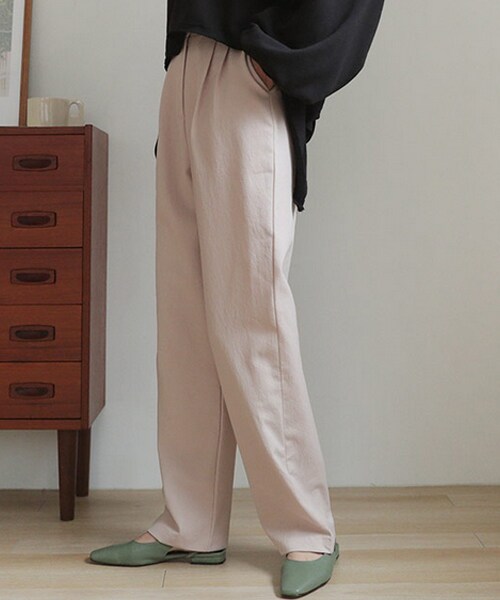 DHOLIC（ディーホリック）の「バックゴムタックスラックス（スラックス・レディース・グリーン/ブラック/ベージュ・FREE）」の3枚目の写真