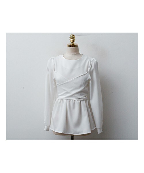 fd style（エフディ スタイル）の「ビスチェレイヤード風バックリボンペプラムブラウス（シャツ/ブラウス・レディース・핑크/그린/베이지/화이트・F(44-66)）」の2枚目の写真