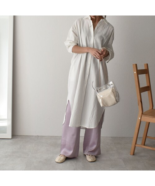 Lavish Gate(ラヴィッシュゲート)の「nh-bottoms-07001 サテン タック ワイドパンツ ラベンダー モカ(その他パンツ・レディース・その他)」の4枚目の写真