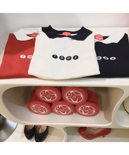 no brand（ノーブランド）の「ひみつのアッコちゃんコラボ衿付