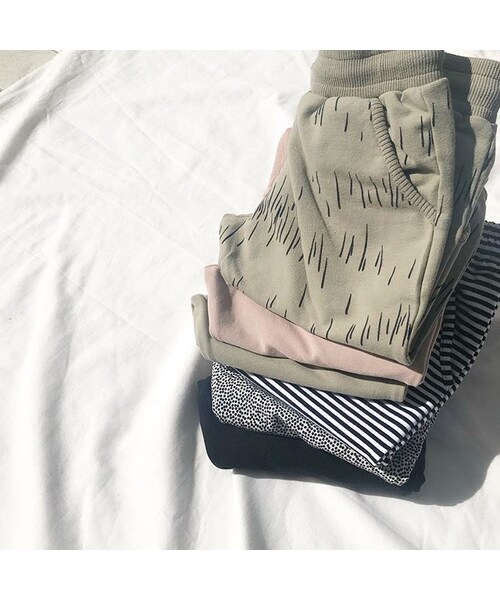 cache cache（カシュ カシュ）の「MINGO. slim fit jogger ( laurel oak)（その他パンツ・キッズ・その他）」の4枚目の写真