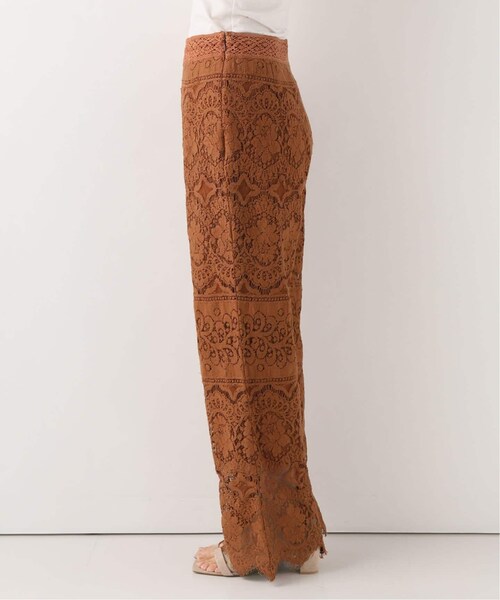 SLOBE IENA(スローブイエナ)の「レースフレアーパンツ◆(パンツ・ホワイト/36/在庫なし/38/40)」の9枚目の写真