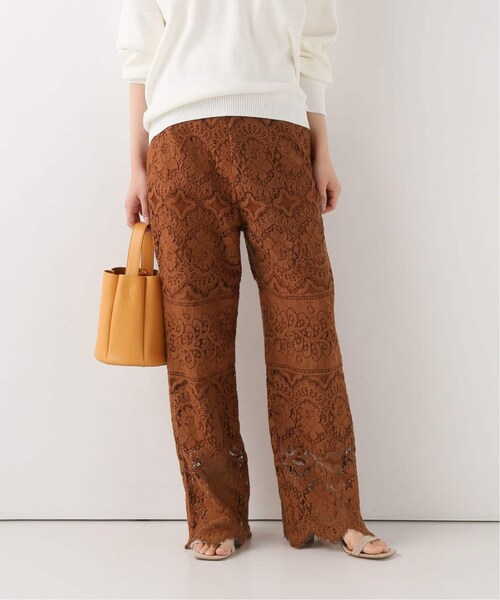 SLOBE IENA(スローブイエナ)の「レースフレアーパンツ◆(パンツ・ホワイト/36/在庫なし/38/40)」の2枚目の写真