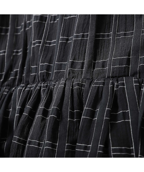 AKIRANAKA（アキラナカ）の「AKIRANANA Vale organdy layered