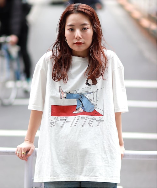 JOURNAL STANDARD relume(ジャーナルスタンダード レリューム)の「ジーパン女子×江口寿史Tシャツ「Shoelace」(トップス・M/L/XL/在庫なし/グレーB)」の15枚目の写真