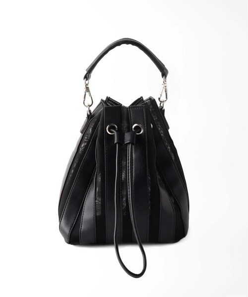 B.C STOCK(ベーセーストック)の「チュールコンビキンチャクBAG◆(バッグ・ブラック/フリー/在庫あり)」の1枚目の写真