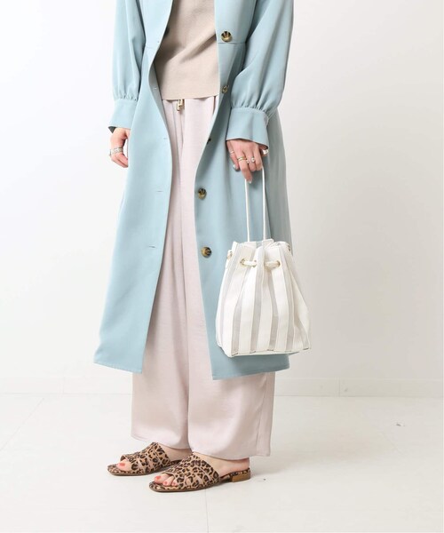 B.C STOCK(ベーセーストック)の「チュールコンビキンチャクBAG◆(バッグ・ブラック/フリー/在庫あり)」の4枚目の写真