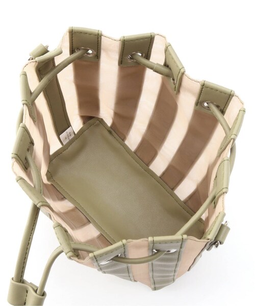 B.C STOCK(ベーセーストック)の「チュールコンビキンチャクBAG◆(バッグ・ブラック/フリー/在庫あり)」の11枚目の写真