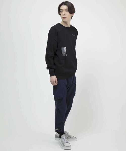 POLIQUANT（ポリクアント）の「FUNCTIONAL ADJUSTABLE CARGO PANTS（パンツ・メンズ・BLACK/NAVY）」の2枚目の写真
