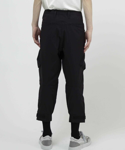 POLIQUANT（ポリクアント）の「FUNCTIONAL ADJUSTABLE CARGO PANTS（パンツ・メンズ・BLACK/NAVY）」の15枚目の写真