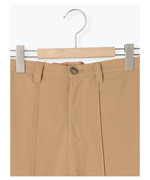 ehka sopo（エヘカソポ）の「後ろベルトセンタープレスパンツ（パンツ・レッド/ベージュ/ブルー・F）」の3枚目の写真