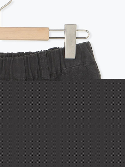 Samansa Mos2（サマンサ モスモス）の「綿麻タックストレートパンツ（パンツ・アイボリー/チャコールグレー/ベージュ/モカ・F）」の4枚目の写真