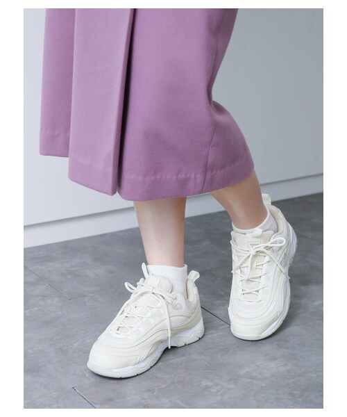 earth music&ecology(アースミュージックアンドエコロジー)の「FILA for earth RAY(シューズ・アイボリー・5cm)」の8枚目の写真