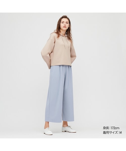 UNIQLO（ユニクロ）の「クレープジャージーワイドパンツ（その他パンツ・レディース・BEIGE 31/BLACK 09/OLIVE 56/BLUE 62/NATURAL 30・S/L/XS/XL/3XL/XXL/M）」の5枚目の写真