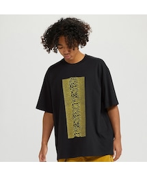 UNIQLO | ピーターサヴィルリミックス オーバーサイズ UT（グラフィックTシャツ・半袖）(Tシャツ/カットソー)