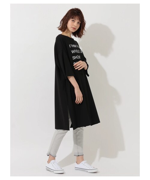 YECCA VECCA（イェッカヴェッカ）の「カットオフストレッチデニムパンツ（パンツ・ライトグレー/インディゴ・S/M/L）」の5枚目の写真