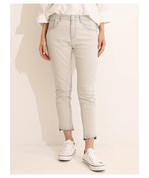 YECCA VECCA（イェッカヴェッカ）の「カットオフストレッチデニムパンツ（パンツ・ライトグレー/インディゴ・S/M/L）」の16枚目の写真