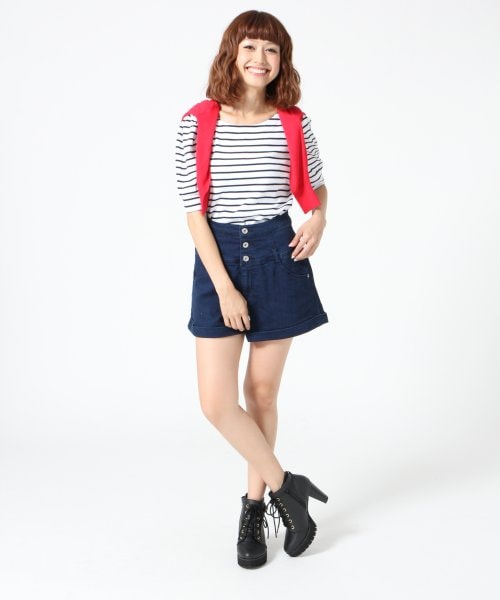 Heather（ヘザー）の「ヘザーＦＷハイウエストショートパンツ（パンツ・レディース・ホワイト/ライトブルー/ネイビー・Ｓ/Ｍ）」の7枚目の写真