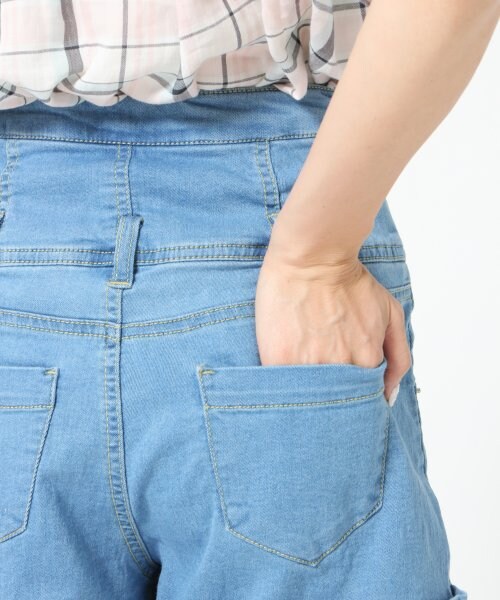 Heather（ヘザー）の「ヘザーＦＷハイウエストショートパンツ（パンツ・レディース・ホワイト/ライトブルー/ネイビー・Ｓ/Ｍ）」の11枚目の写真