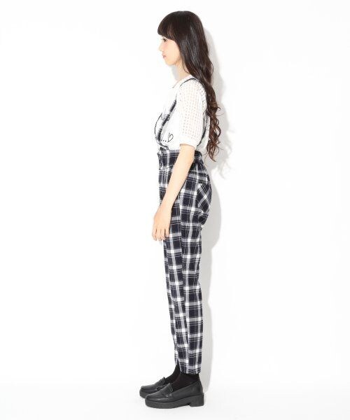 repipi armario（レピピ アルマリオ）の「サスツキチェックパンツ（パンツ・レディース・レッドチェック/グリーンチェック/ブラックチェック・ＸＳ/Ｍ）」の4枚目の写真
