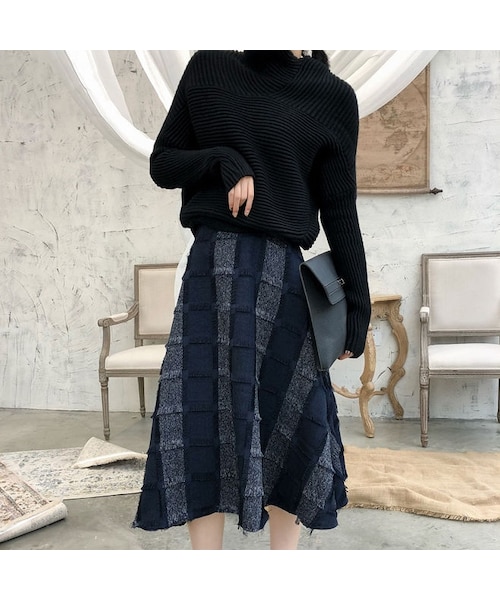 no brand(ノーブランド)の「フリンジ チェック フレア Aライン ミディ丈 スカート・ブルー(スカート・レディース・その他)」の2枚目の写真