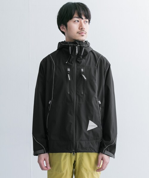 and wander（アンドワンダー）の「and wander UV shield jacket