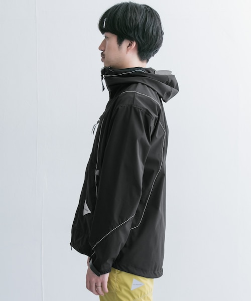 and wander（アンドワンダー）の「and wander UV shield jacket
