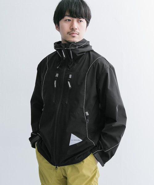and wander（アンドワンダー）の「and wander UV shield jacket
