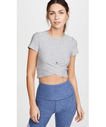 Beyond Yoga Under Over Lightweight Cropped Tee