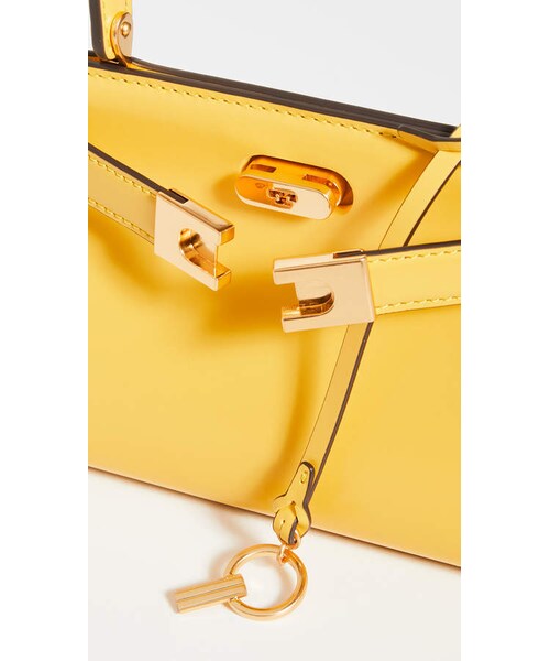 TORY BURCH（トリーバーチ）の「Tory Burch Lee Radziwill Petite Bag（ショルダーバッグ・レディース・Yellow・One Size）」の2枚目の写真
