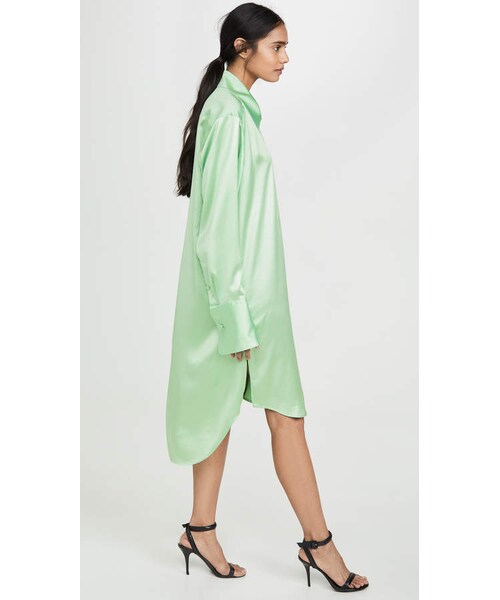 alexanderwang（アレキサンダーワン）の「Alexanderwang.T Wet Shine Oversized Button Down Shirt（トップス・レディース・Green・XS/S/M/L）」の3枚目の写真