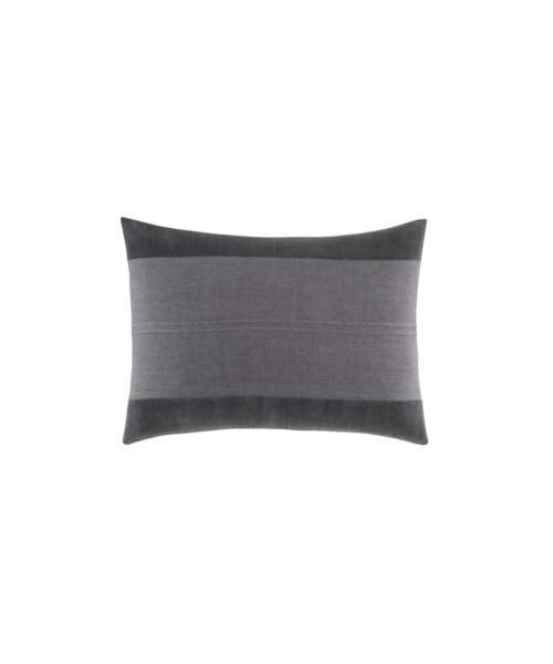 VERA WANG（ヴェラウォン）の「Vera Wang Shadow Stripe Seamed Linen Velvet Throw