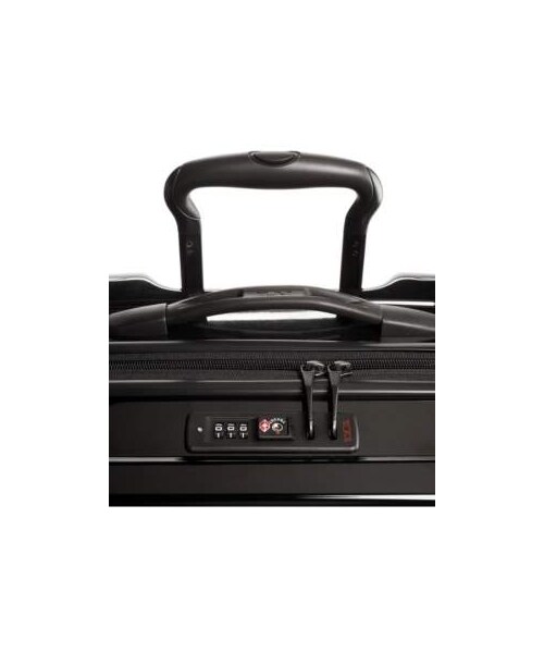 Tumi（トゥミ）の「Tumi V4 Short Trip Expandable 4Wheeled Packing Case（スーツケース