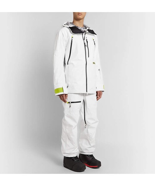 BURTON（バートン）の「Burton 3l Frostner Gore-Tex Jacket