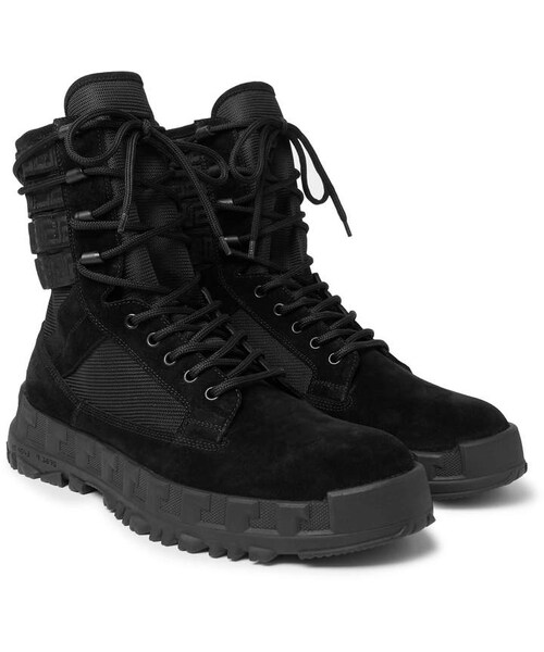 VERSACE(ヴェルサーチ)の「Versace Logo Webbing-Trimmed Suede And Mesh Boots(ブーツ・メンズ・Black・Eu 40/Eu 41/Eu 42/Eu 43/Eu 44/Eu 45)」の1枚目の写真