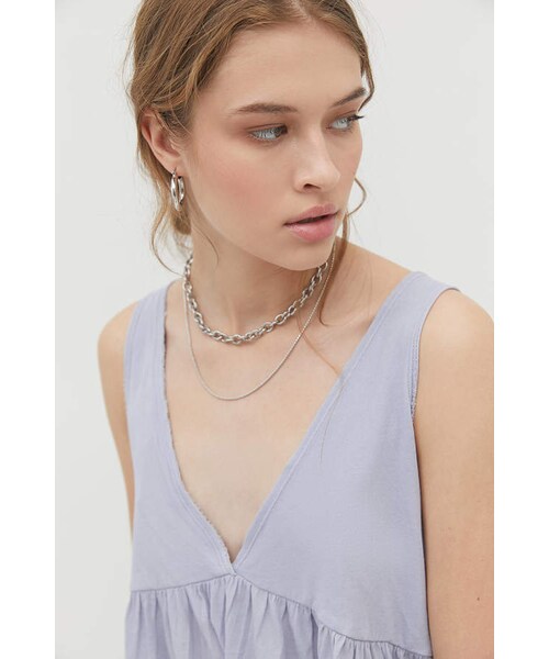 URBAN OUTFITTERS（アーバンアウトフィッターズ）の「Urban Outfitters UO Cali Plunging Babydoll Cami（その他アンダーウェア/インナー・レディース・White/Black/Blue・XS/S/M/L）」の12枚目の写真