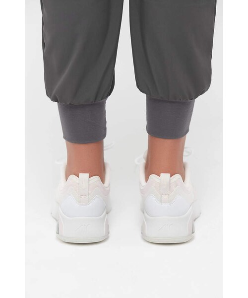 NIKE(ナイキ)の「Nike Air Max 200 Sneaker(スニーカー・レディース・Black/Pink/White・5/6/6.5/7/7.5/8/8.5/9/10/9.5)」の14枚目の写真