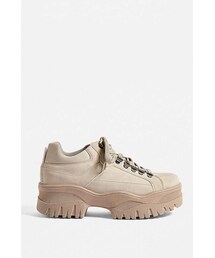 uo tyson tan suede chunky trainers