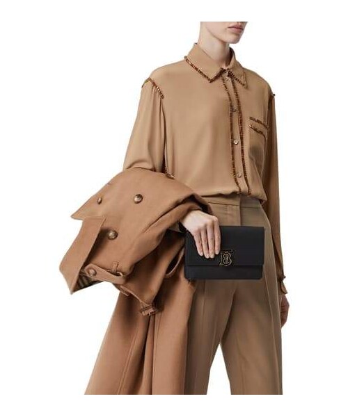 Burberry（バーバリー）の「Burberry Small Albion TB Monogram Grainy Leather