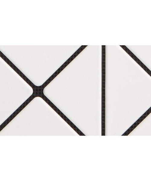 BAO BAO ISSEY MIYAKE（バオバオイッセイミヤケ）の「Bao Bao Issey Miyake Matte Lucent Crossbody Bag（ショルダーバッグ・レディース・White・One Size）」の4枚目の写真